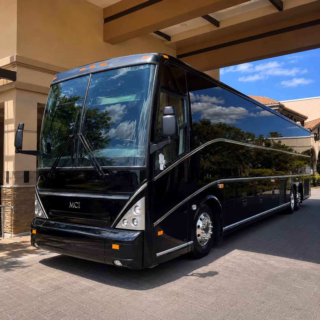 long distance field trip buses to austin san antonio and glen rose